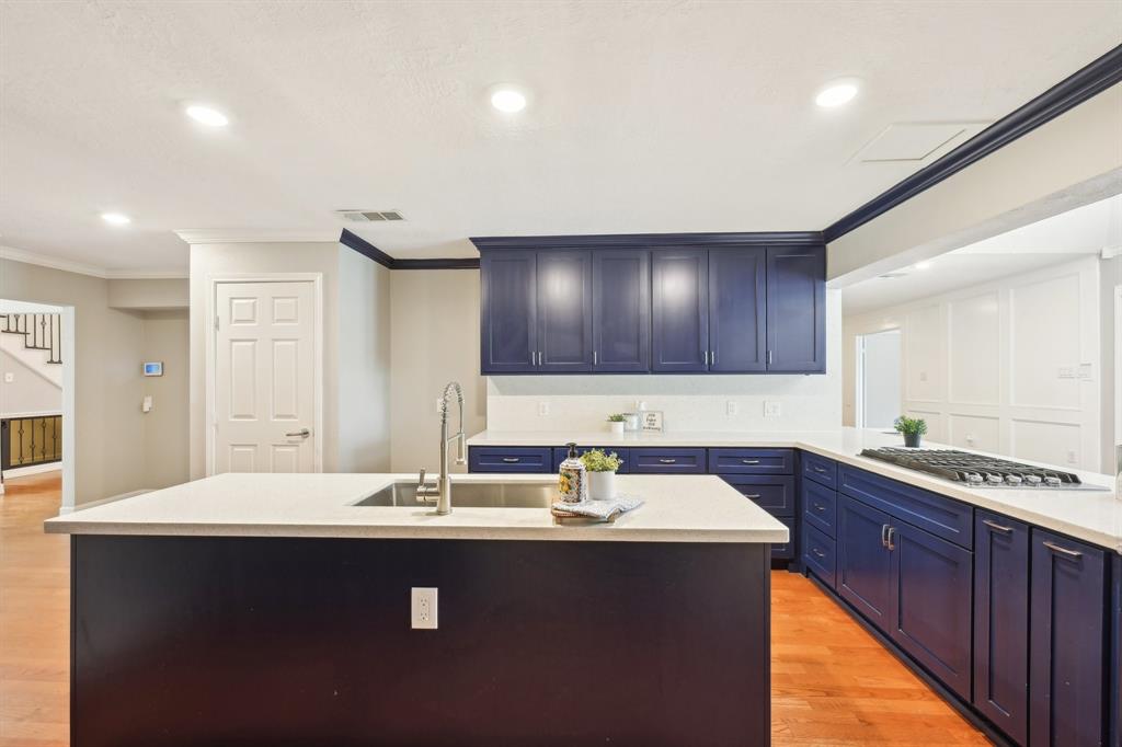 10307 Shell Rock Road, La Porte, Texas image 10