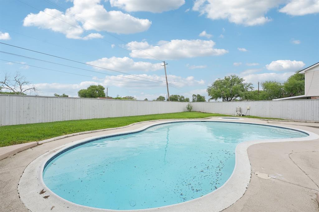 10307 Shell Rock Road, La Porte, Texas image 39