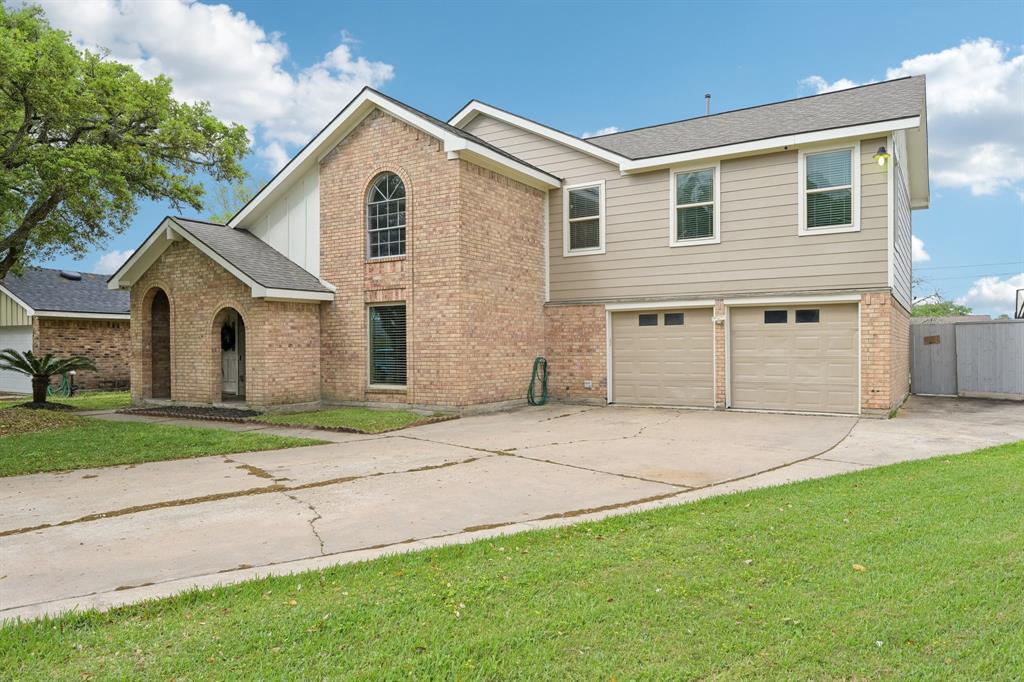 10307 Shell Rock Road, La Porte, Texas image 2