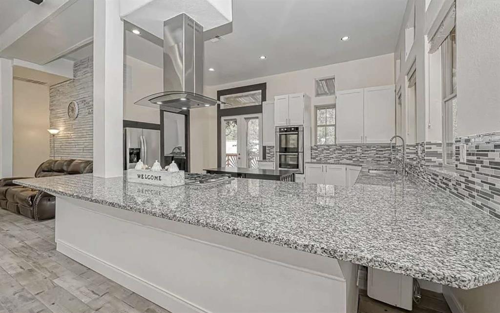 2184 Bear Bottom Drive, Wharton, Texas image 33