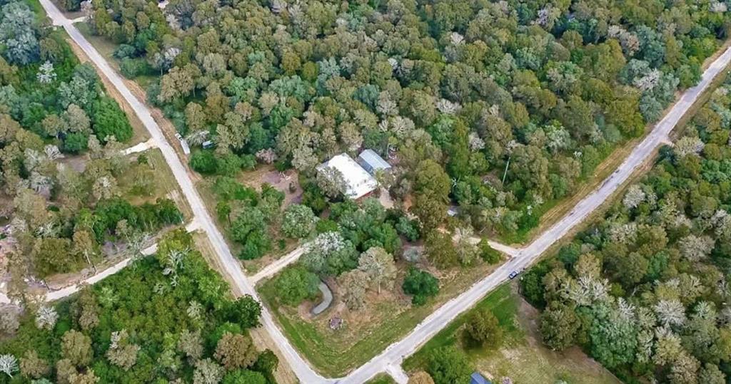 2184 Bear Bottom Drive, Wharton, Texas image 36