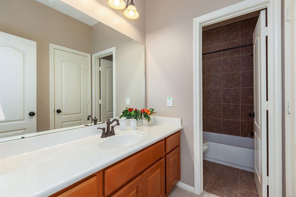2207 Bayou Cove Lane, League City, Texas image 40