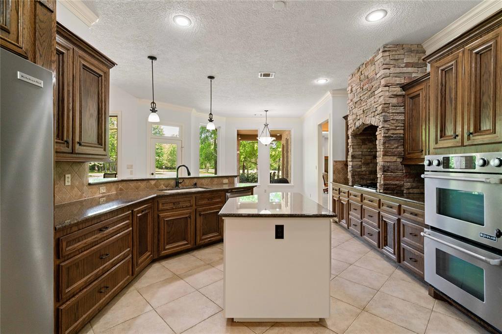 23720 W Fm 1097 Road, Montgomery, Texas image 14