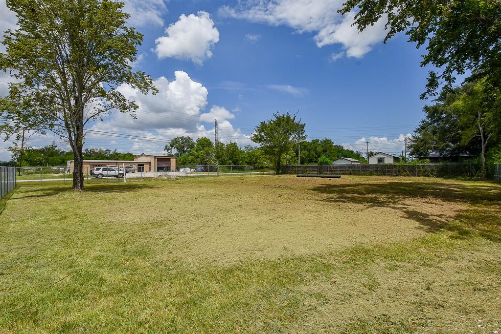 1902 Arizona Avenue, League City, Texas image 11