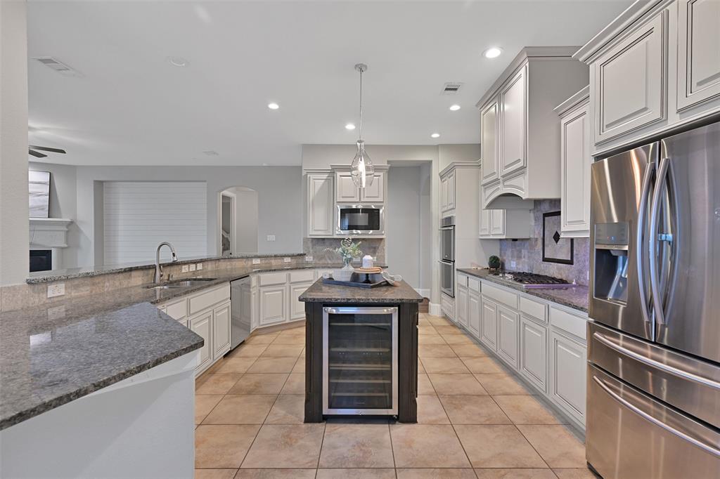 1804 Eagle Creek Drive, Friendswood, Texas image 23