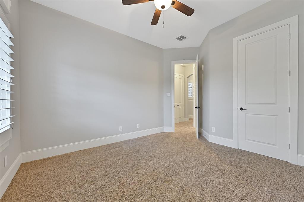 1804 Eagle Creek Drive, Friendswood, Texas image 15