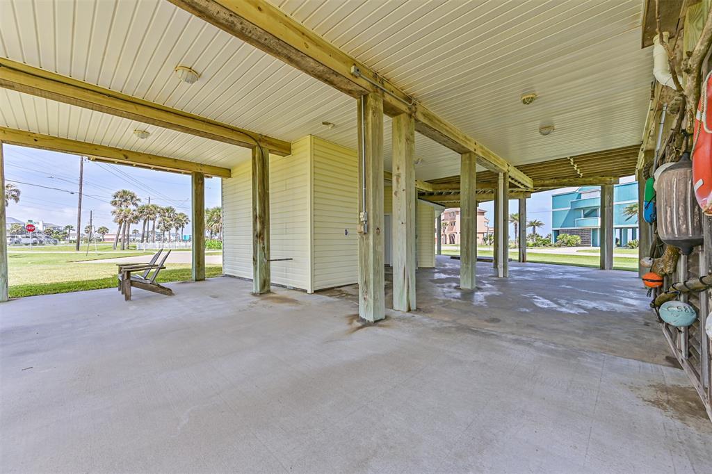 18806 W De Vaca Lane, Galveston, Texas image 46