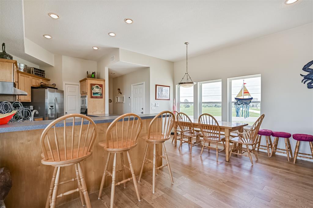 18806 W De Vaca Lane, Galveston, Texas image 17