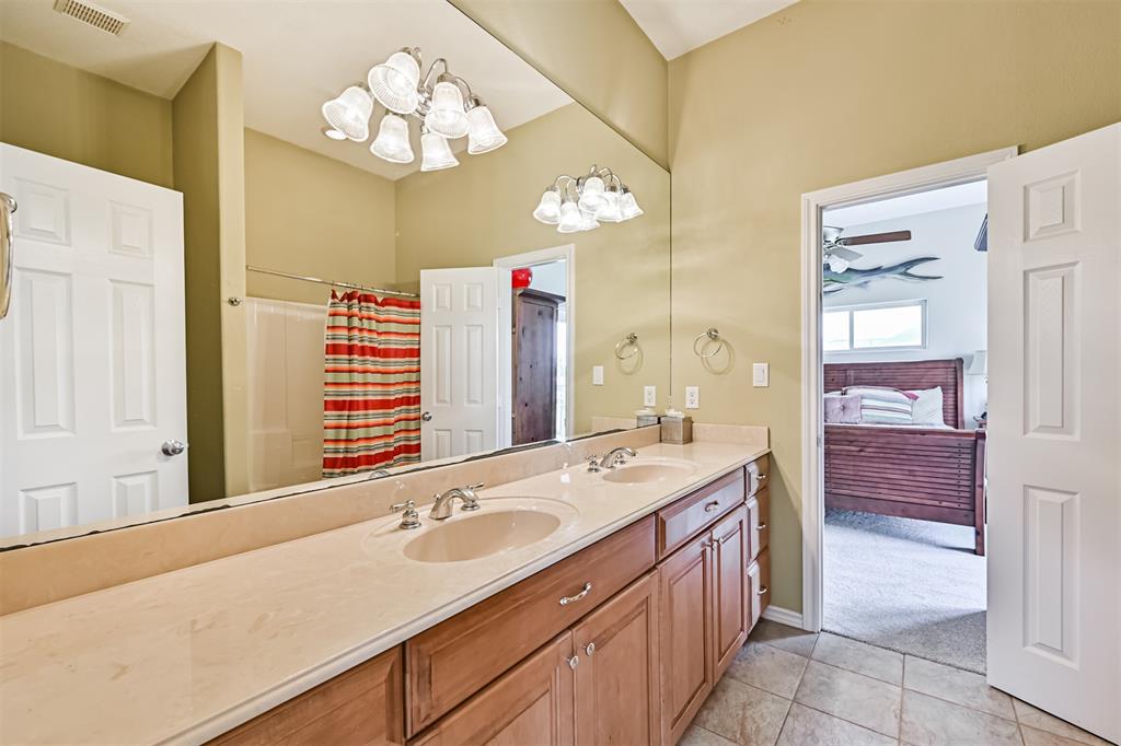 18806 W De Vaca Lane, Galveston, Texas image 26