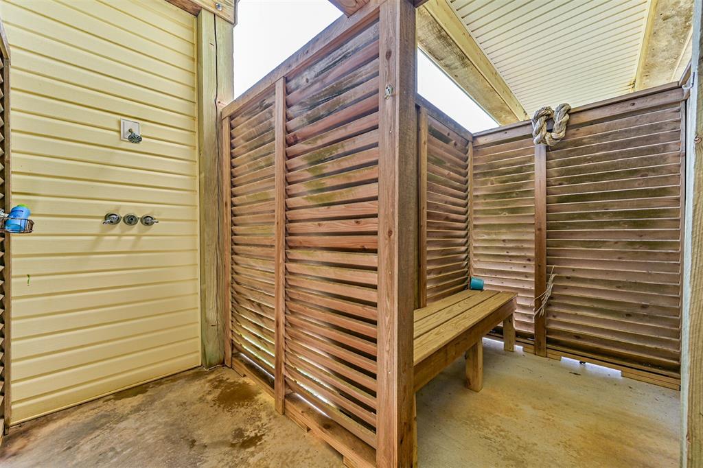 18806 W De Vaca Lane, Galveston, Texas image 48