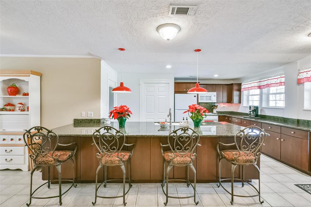 414 Mariachi Street, Crosby, Texas image 8