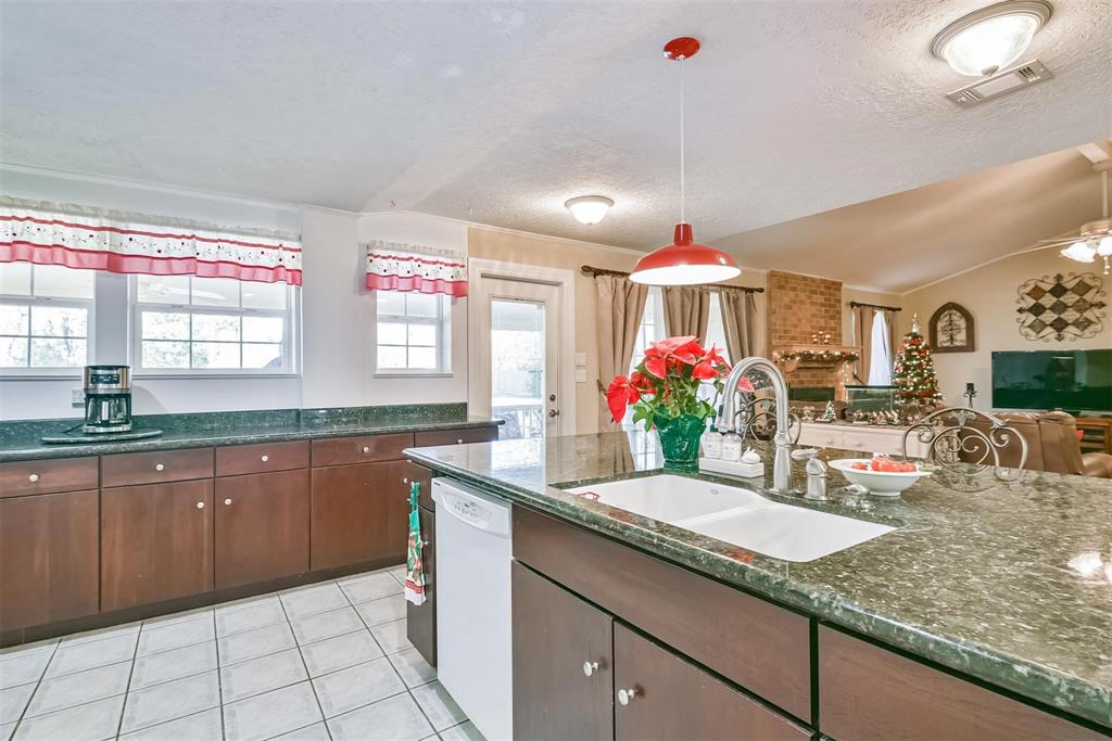 414 Mariachi Street, Crosby, Texas image 12