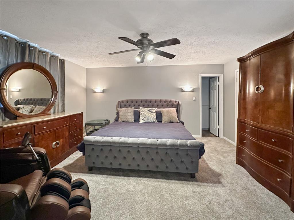 17407 Majestic Forest Drive, Spring, Texas image 7