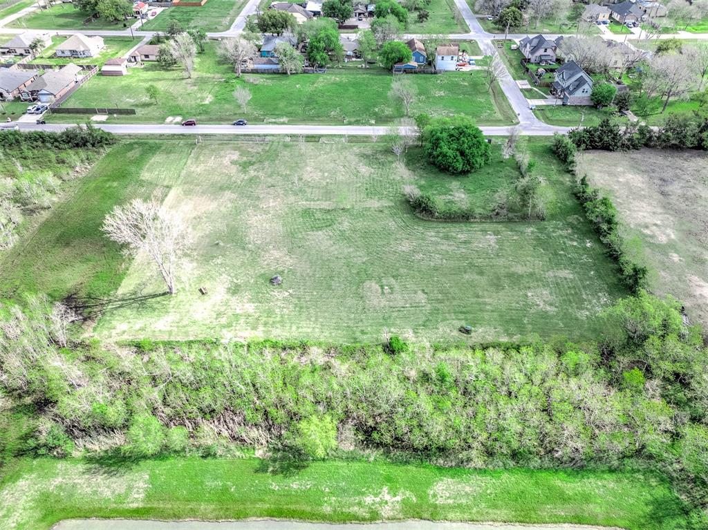 Virginia Avenue, League City, Texas image 6