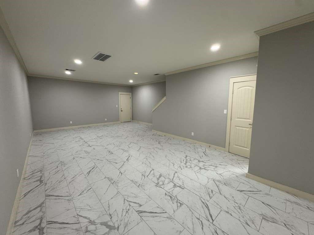 5802 Twisted Pine Court #D, Houston, Texas image 5