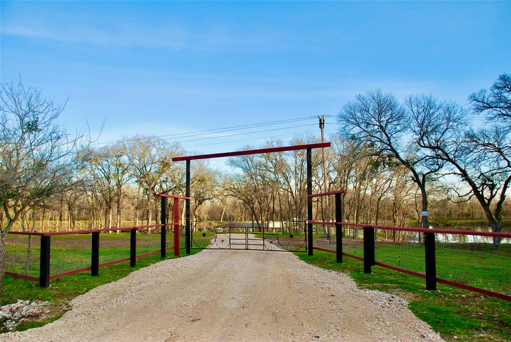 900 Old Lytton Springs Road, Lockhart, Texas image 8