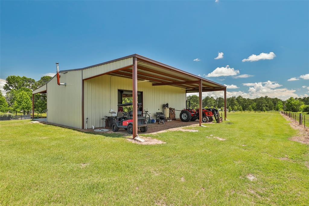 16020 Pine Country Boulevard, Tomball, Texas image 39