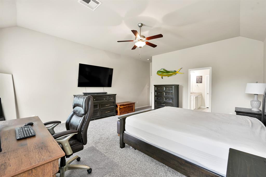 9175 White Tail Drive, Conroe, Texas image 20