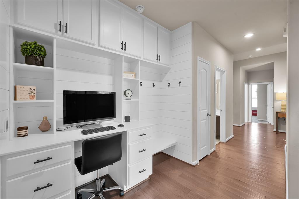 9175 White Tail Drive, Conroe, Texas image 34