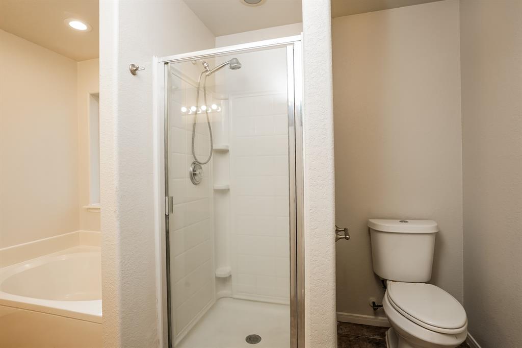 2714 Roaring Oaks Lane, Katy, Texas image 16