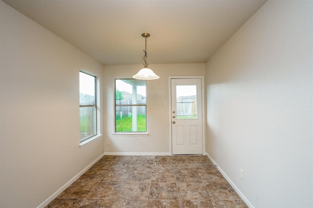 2714 Roaring Oaks Lane, Katy, Texas image 7