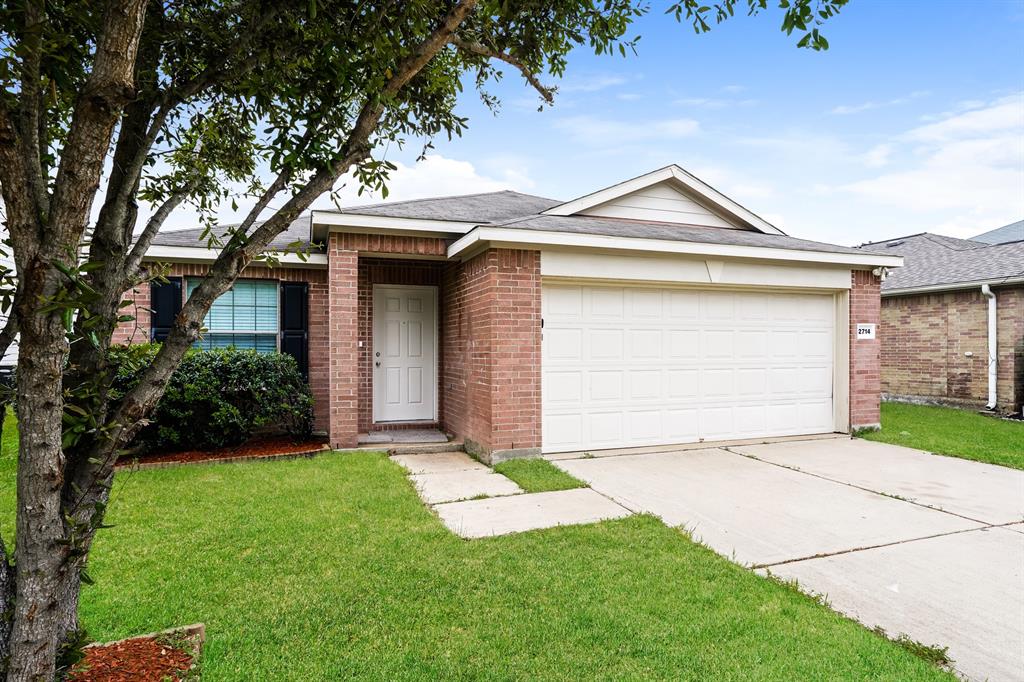 2714 Roaring Oaks Lane, Katy, Texas image 2