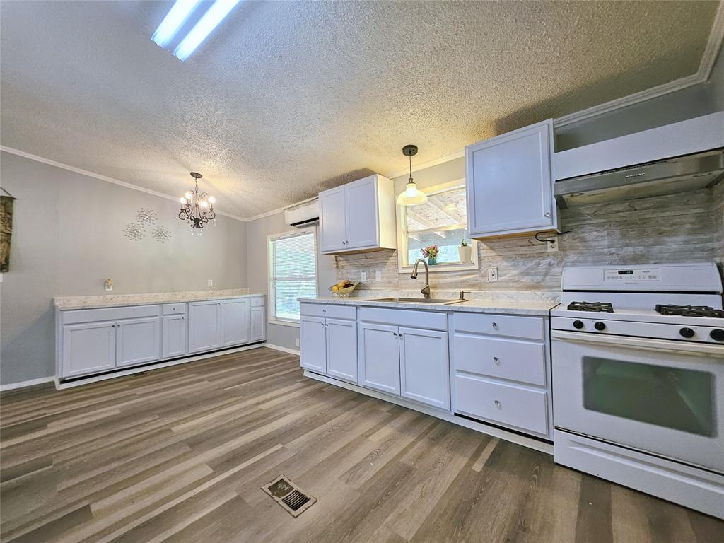 24862 Shady Oaks Boulevard, Montgomery, Texas image 13