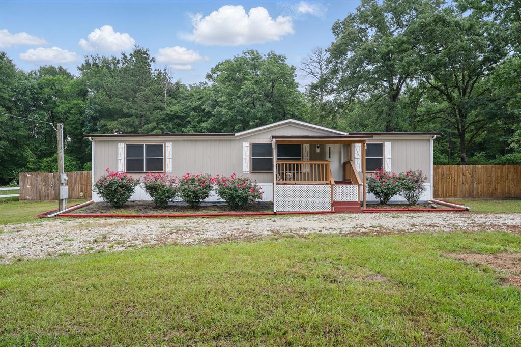 20 N Fork Lane, Huntsville, Texas image 1
