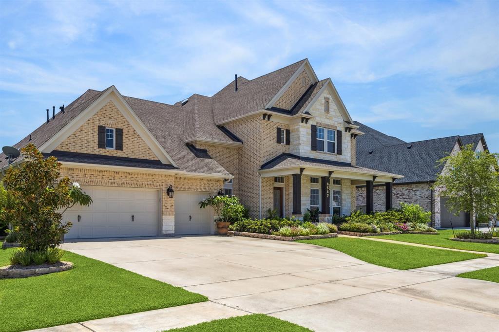 2547 Sandy Lake Drive