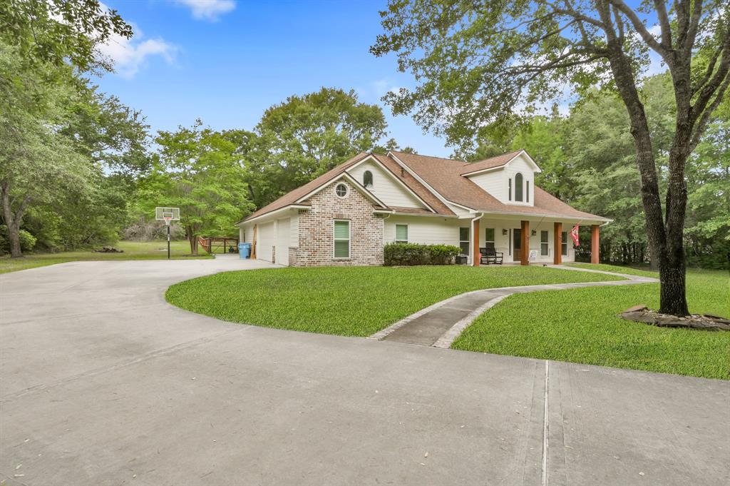 8520 Crown Lake Court