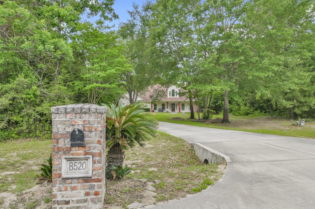 8520 Crown Lake Court