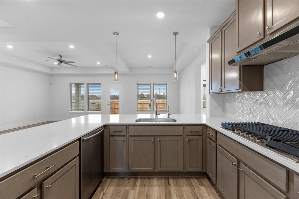 2727 Sellers Island Drive, League City, Texas image 15