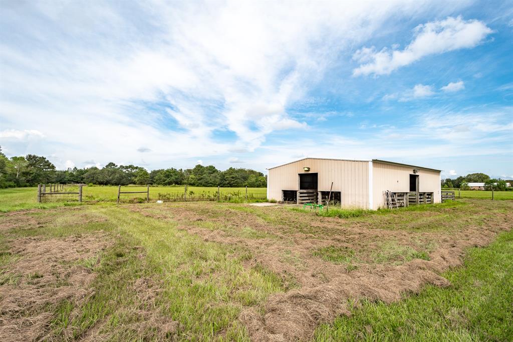 402 C S Harmon Road, Hankamer, Texas image 39