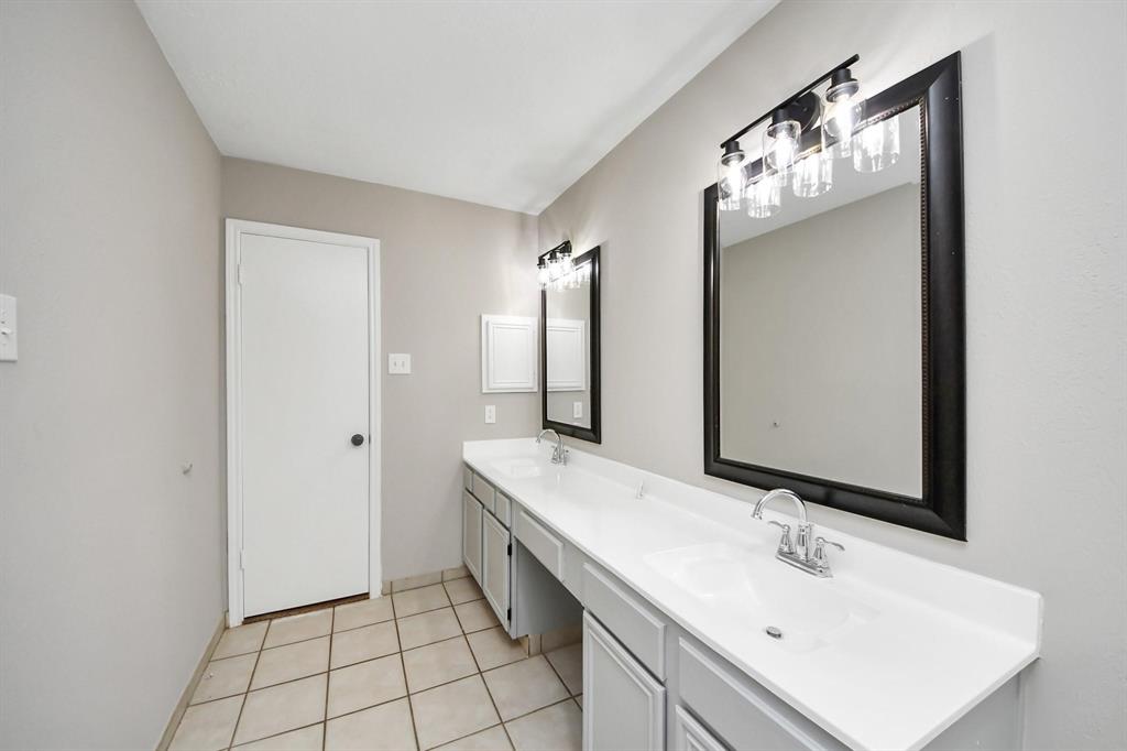 4915 Pecan Grove Dr Dr, Pearland, Texas image 23