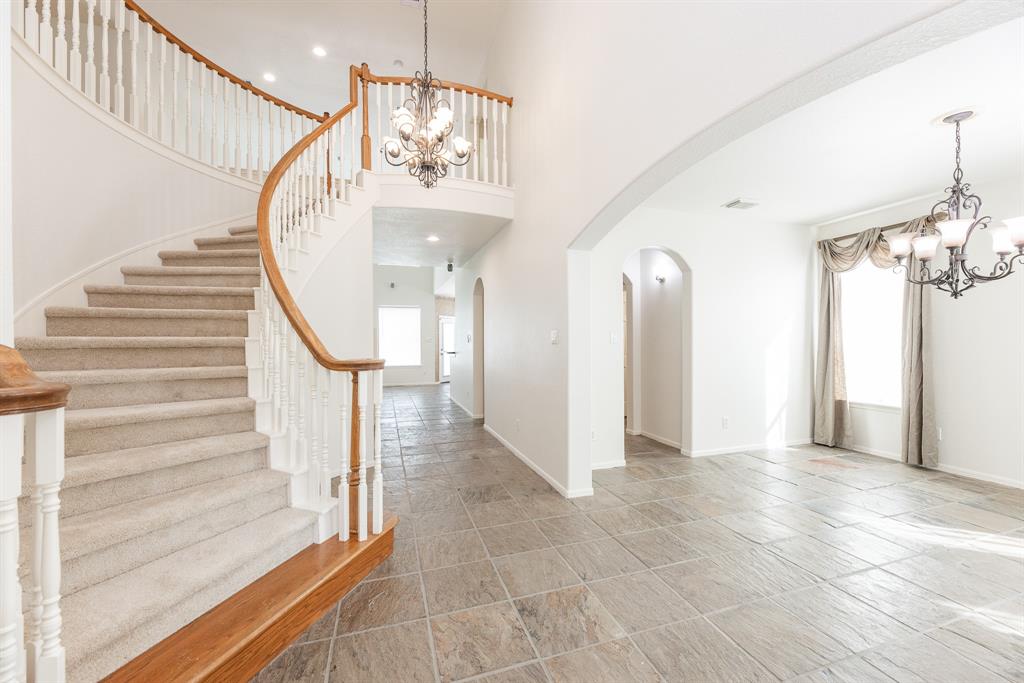 5923 Union Springs Spgs, Sugar Land, Texas image 2