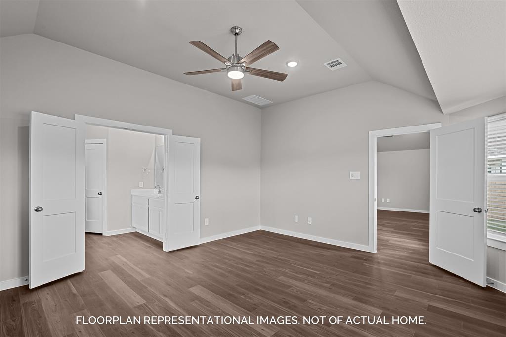 261 Mountain Knolls Lane, Willis, Texas image 4