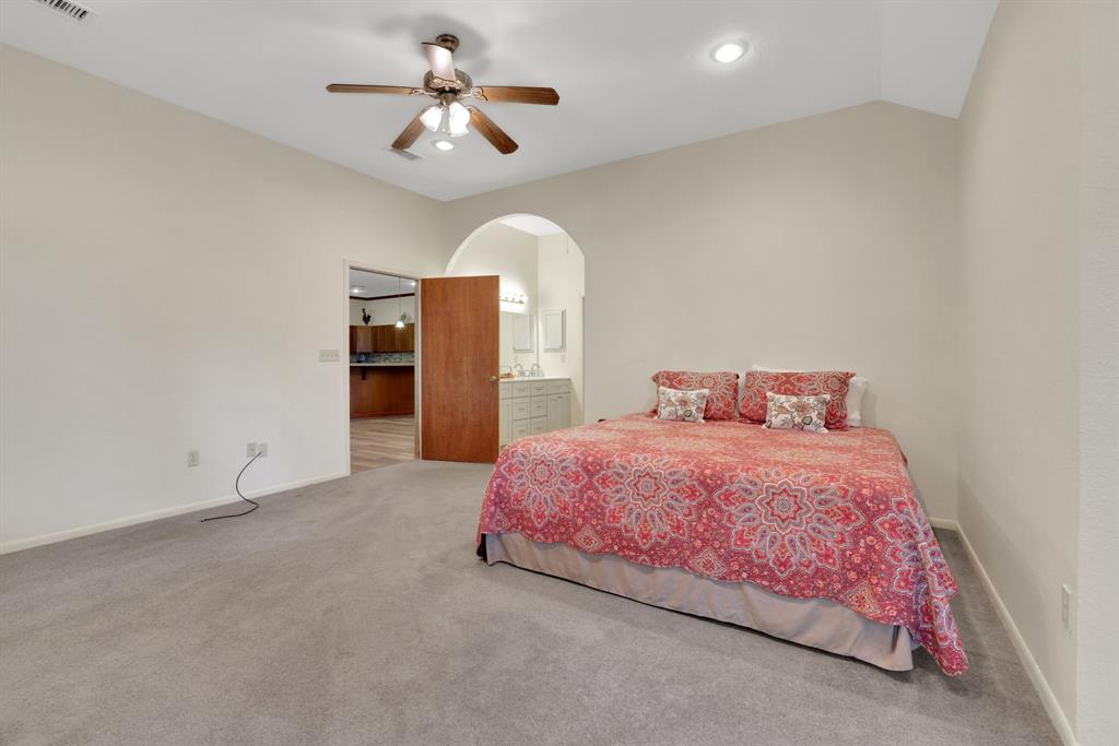 210 Harbor Run Drive, Coldspring, Texas image 25