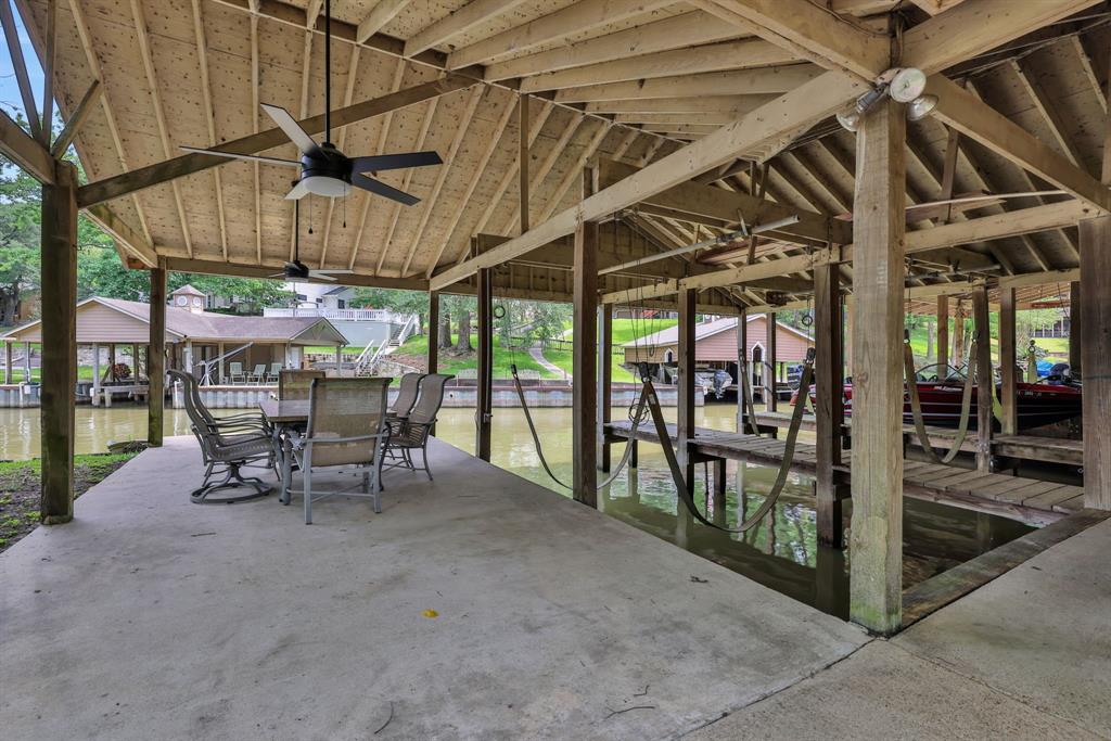 210 Harbor Run Drive, Coldspring, Texas image 18