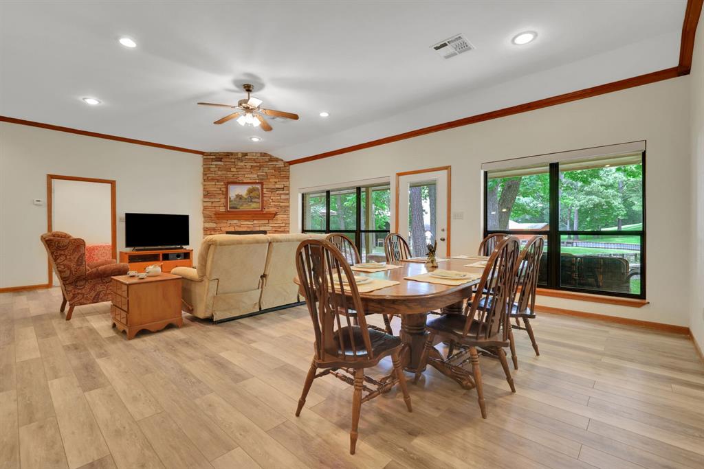 210 Harbor Run Drive, Coldspring, Texas image 14