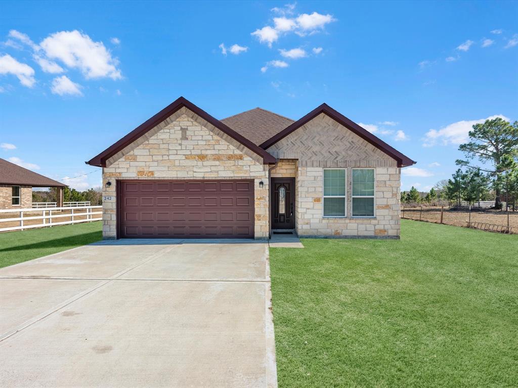 242 Alleda Road, Prairie View, Texas image 1