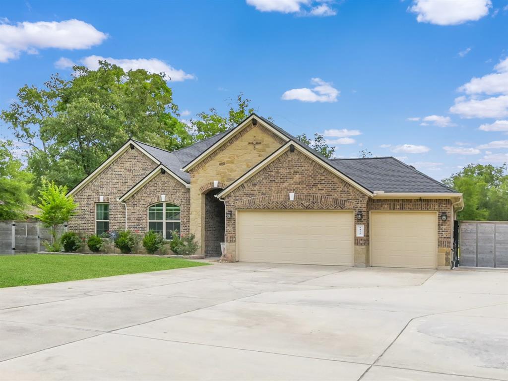 9175 White Tail Drive