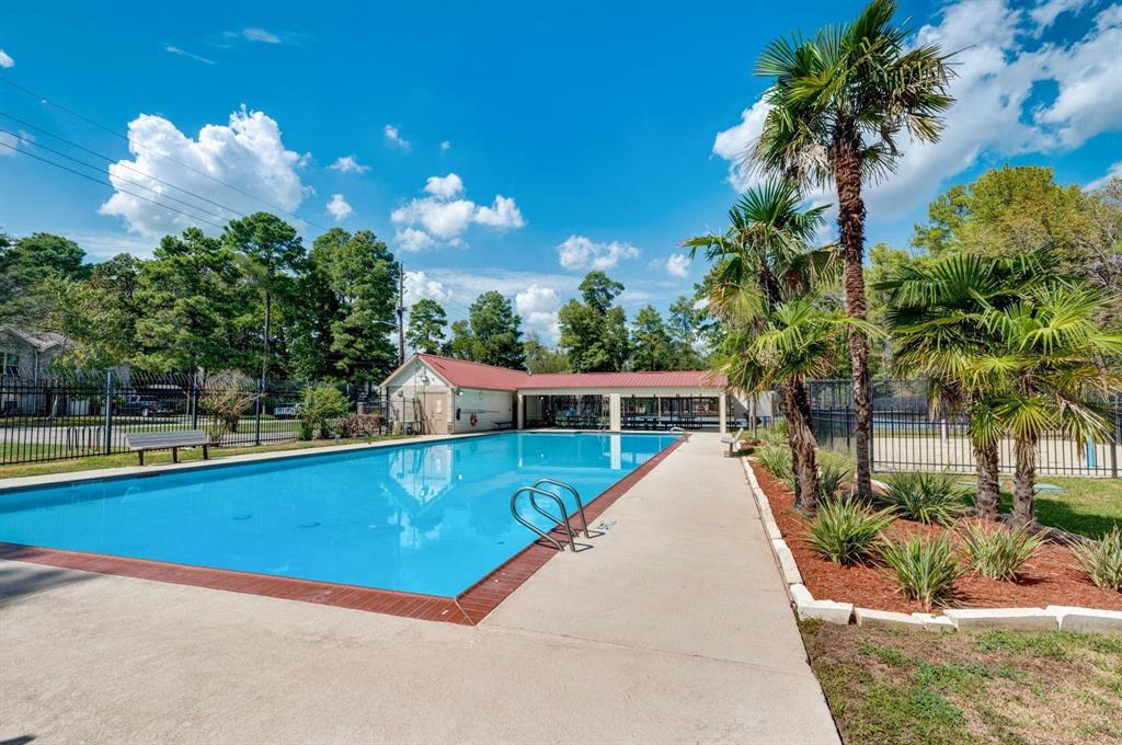 911 Hinsdale, Magnolia, Texas image 39