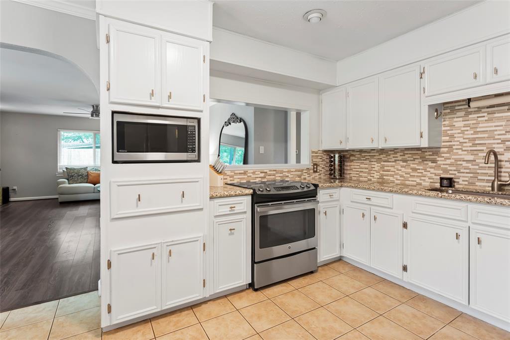 12415 32nd Street, Santa Fe, Texas image 9