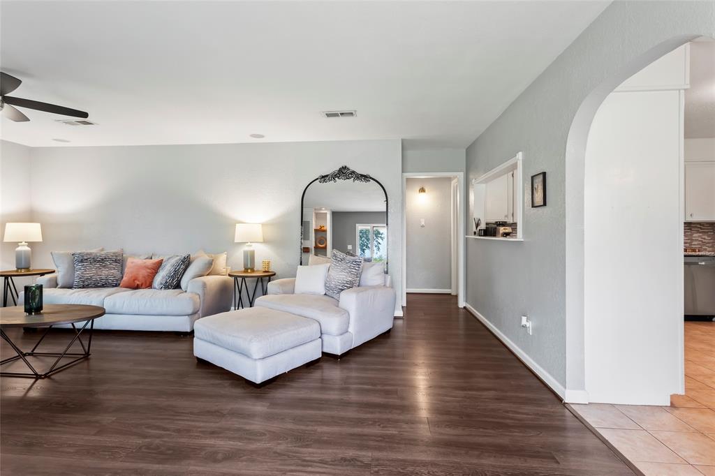 12415 32nd Street, Santa Fe, Texas image 4