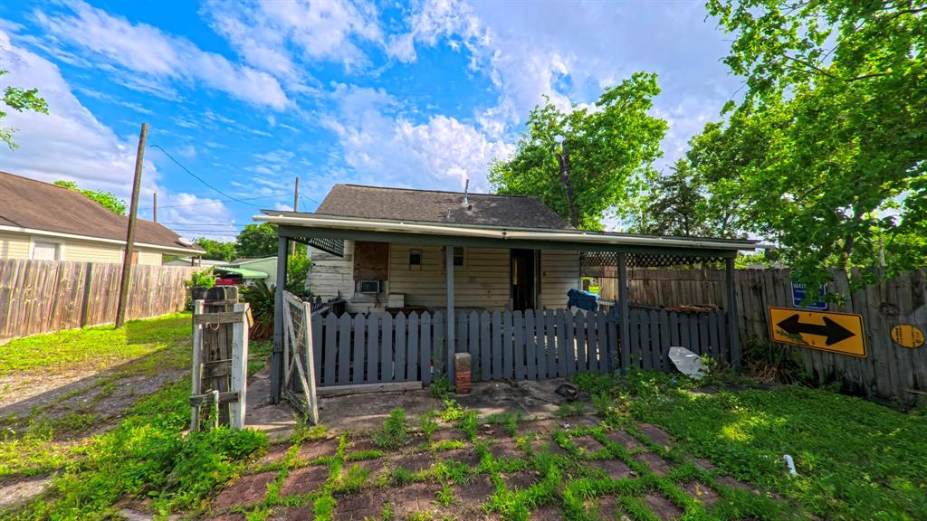 916 Lakin Avenue, Pasadena, Texas image 12