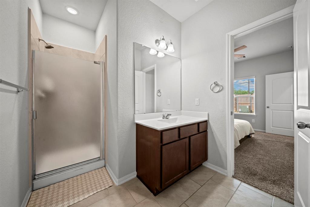 4111 Fair Country Lane, Katy, Texas image 13