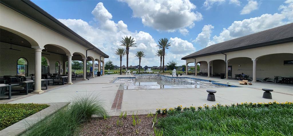 19210 Palfrey Prairie Trail, Tomball, Texas image 8
