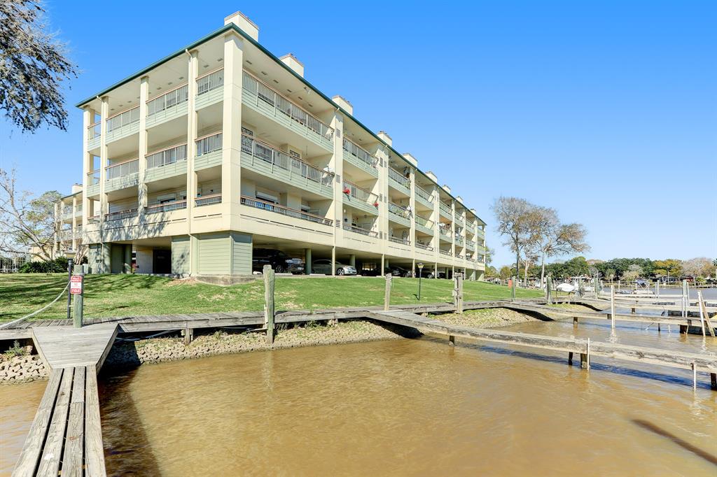 18809 Egret Bay Boulevard #104, Webster, Texas image 13