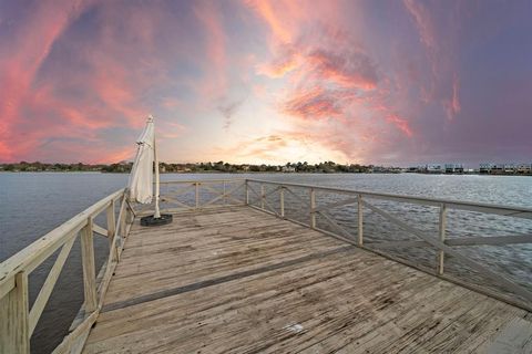 A home in Seabrook