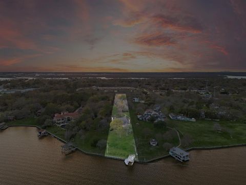 A home in Seabrook